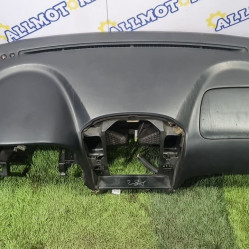 Lexus RX300 2001 г.  панель