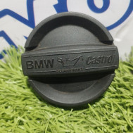 BMW  528xi (xDrive) v-2.0 turbo 2013 год , крышка масляная
