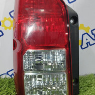 Nissan Pathfinder 2009 год, задний левый стоп сигнал