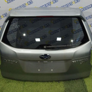 Subaru Forester  v-2.0 turbo 2014 год , крышка багажника