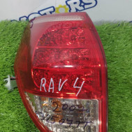 Toyota Rav 4, задний левый стоп сигнал